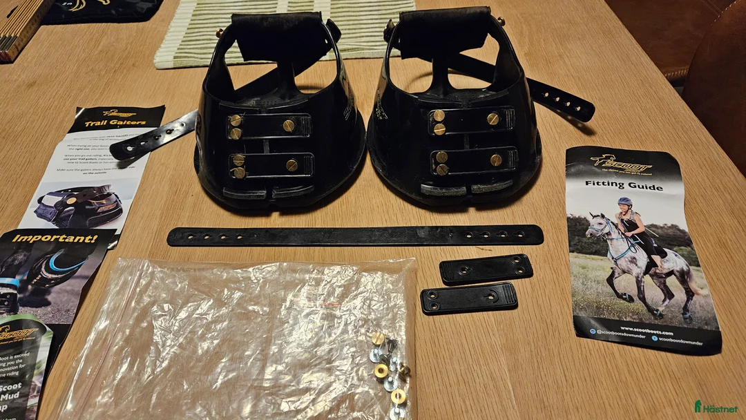 Övrig Hästutrustning hästutrustning till salu: Scootboots st 9 i Tranås - Annons 1