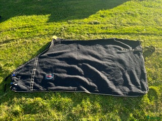 Täcken hästutrustning till salu: Fleecetäcke 135 i Piteå - Annons 22