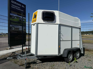 Hästtransporter fordon & transport till salu: Hästtransport Värmlandsvagnen Classic 660 nyskick! i Köping - Annons 16