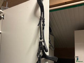 Träns hästutrustning till salu: Svart ps of Sweden träns i Saltsjö-Boo - Annons 2