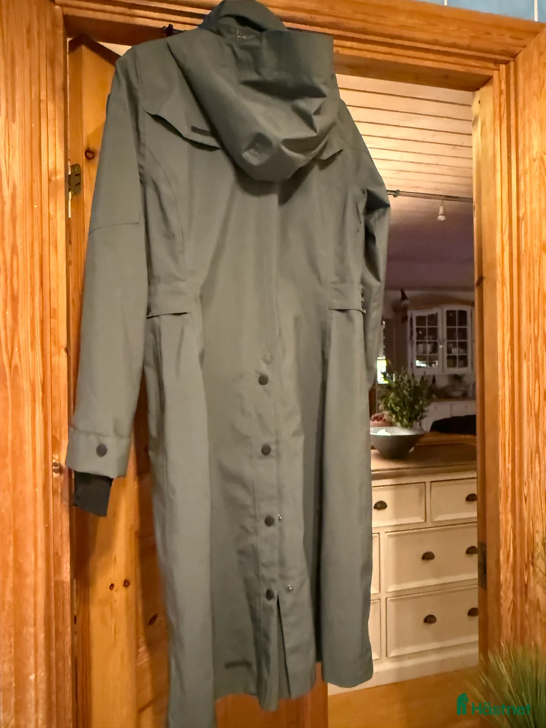 Jackor & Kavajer ryttarutrustning till salu: Uhip Rainy Coat i Uddevalla - Annons 2