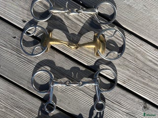 Bett hästutrustning till salu: Diverse bett i Tävelsås - Annons 23