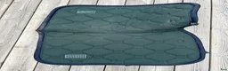 Schabrak & Vojlockar hästutrustning till salu: Grönt Equestrian Stockholm schabrak  - Annons 2