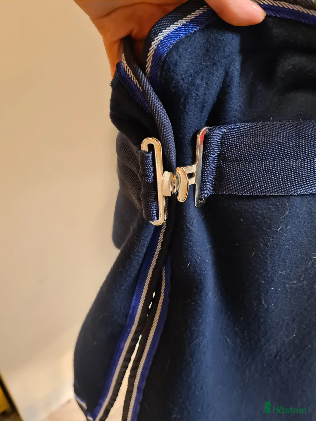 Täcken hästutrustning till salu: Fleecetäcke 135 - Annons 2