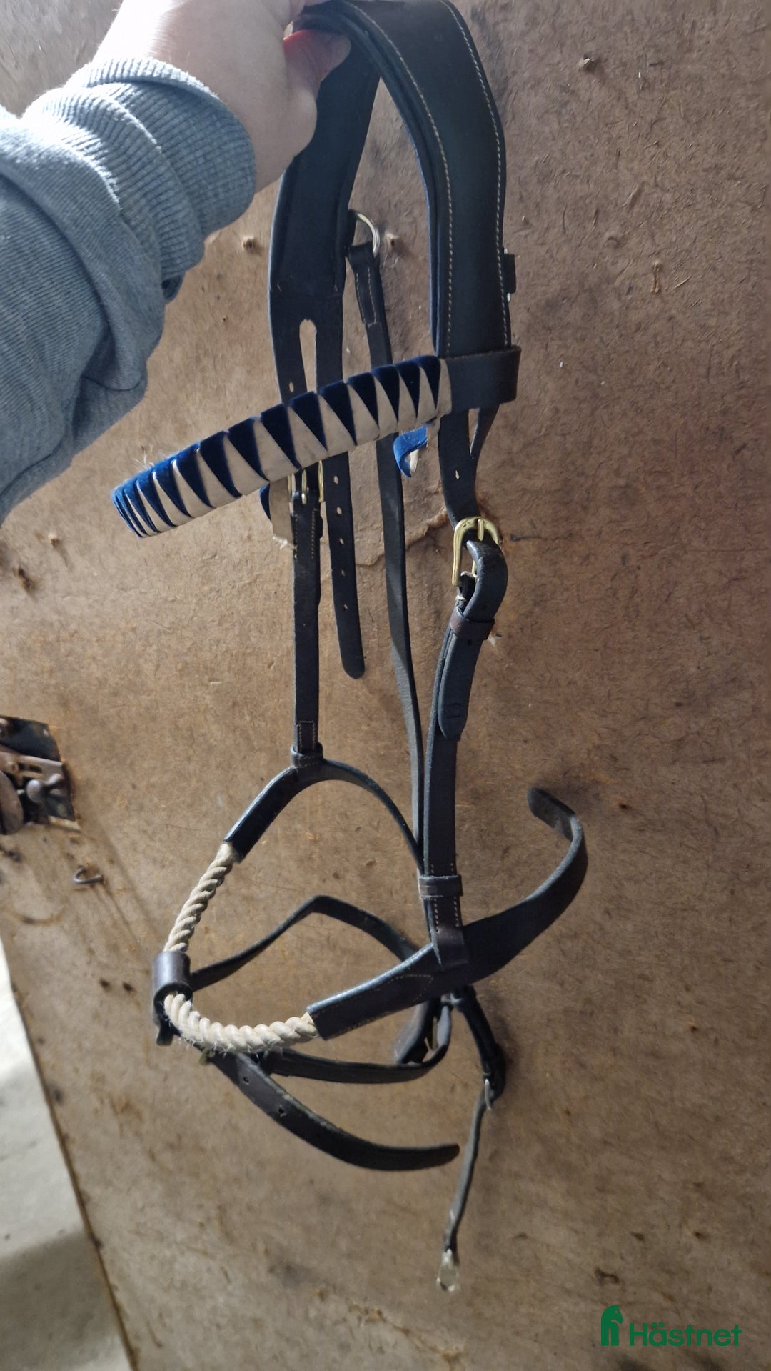 Träns hästutrustning till salu: Olika träns storlek cob i Umeå - Annons 5