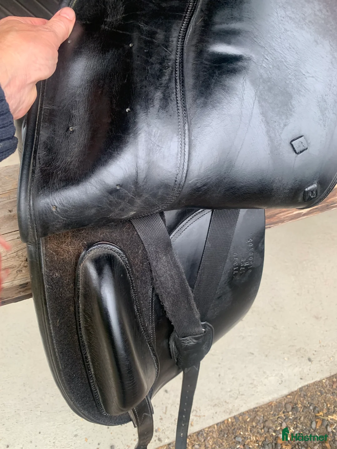 Sadlar hästutrustning till salu: Dreyssyrsadel i Sölvesborg - Annons 2