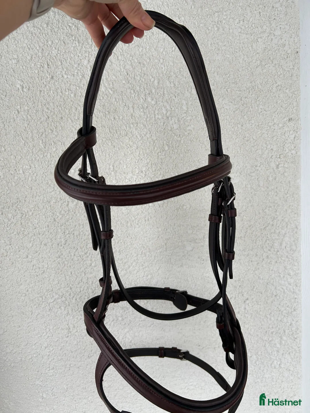 Träns hästutrustning till salu: Brunt träns med dubbelnosgrimma - Annons 1