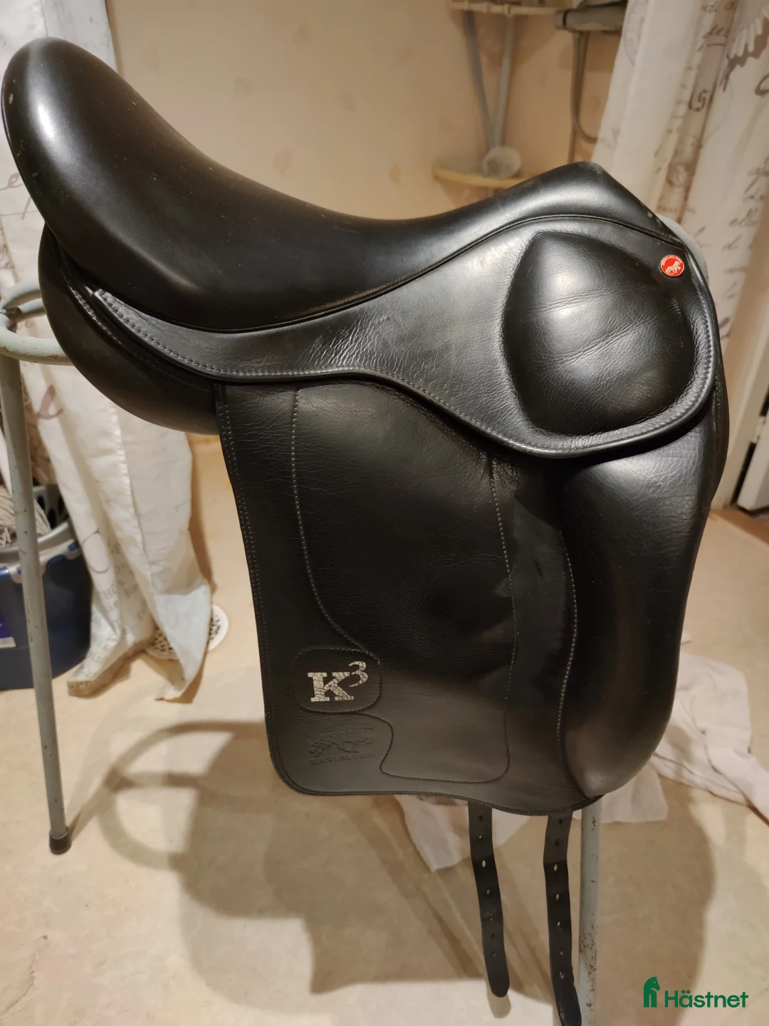 Sadlar hästutrustning till salu: Karlslund K3 i Flen - Annons 3