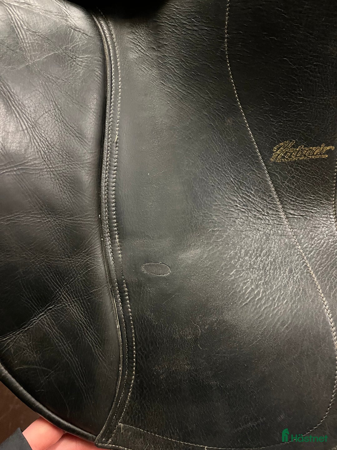 Sadlar hästutrustning till salu: Hrimnir sadel säljes i Veberöd - Annons 9