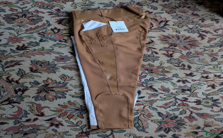 Ridbyxor ryttarutrustning till salu i Björklinge - Annons 13