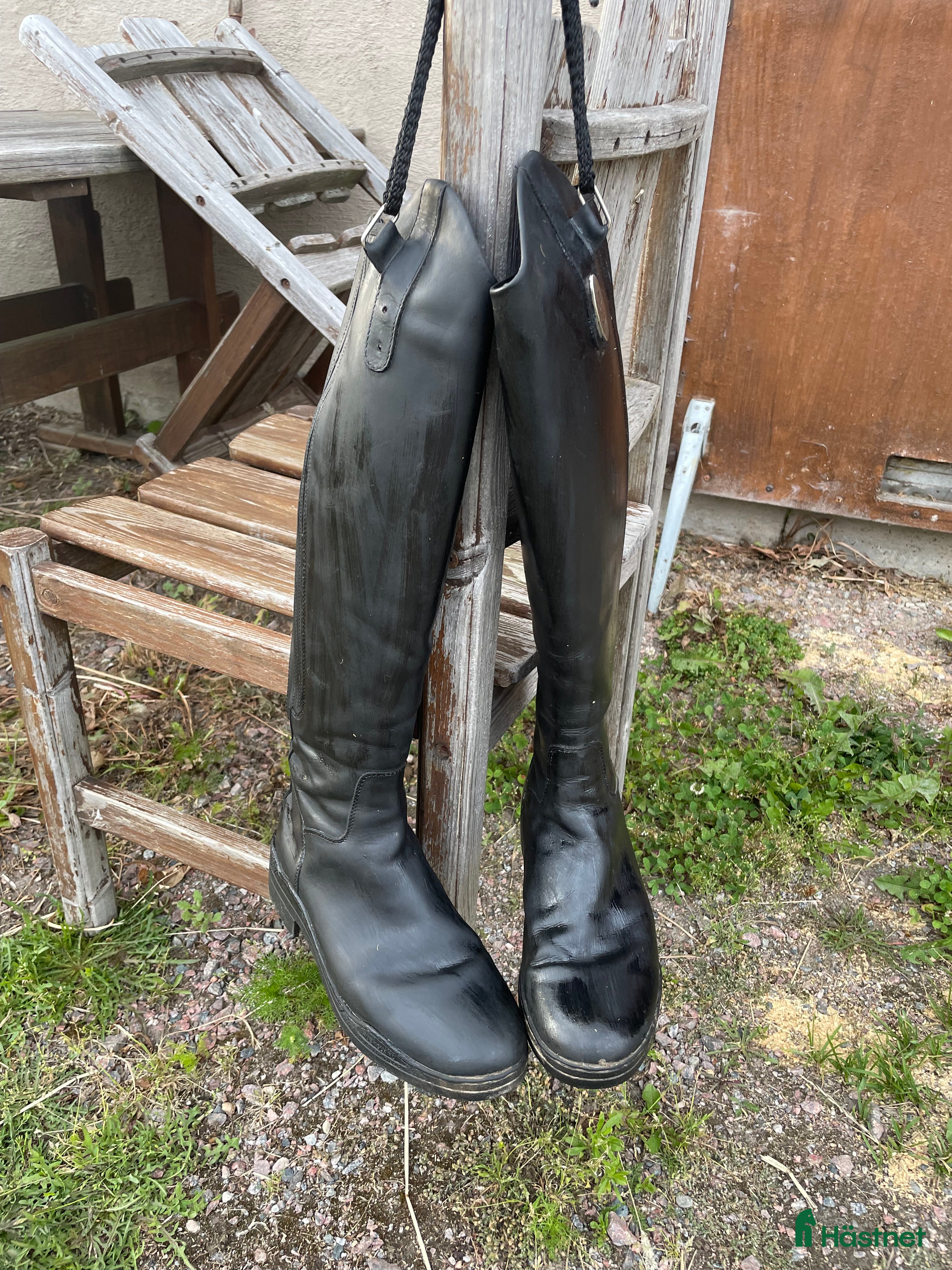 Ridstövlar ryttarutrustning till salu: Ridstövlar  i Eskilstuna - Annons 11
