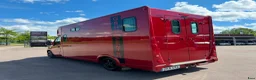 Hästlastbilar  fordon & transport till salu: Theault Stuteri Automat Låg skatt  - Annons 4