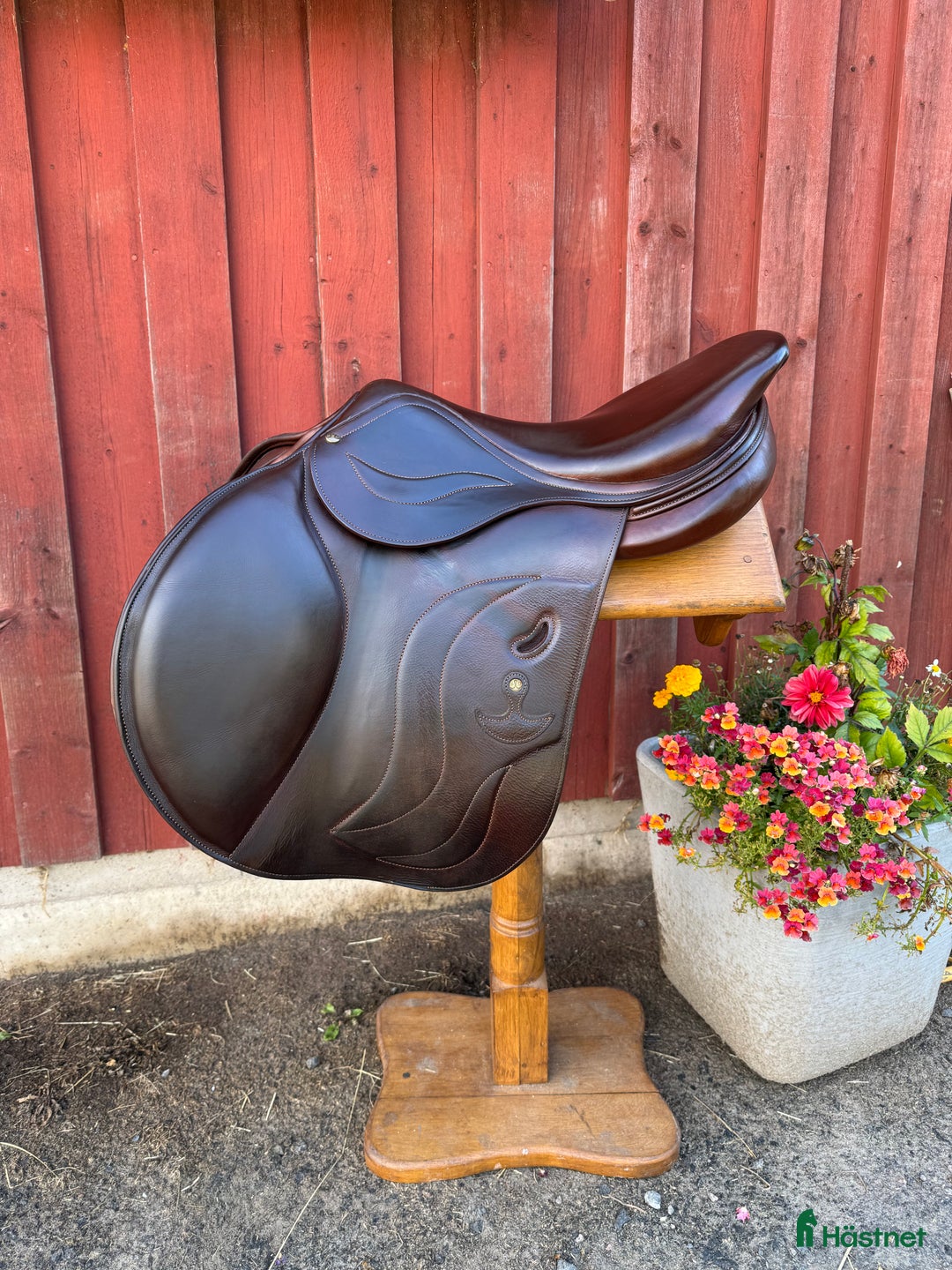 Sadlar hästutrustning till salu: Bruno Delgrange Athena i Sandhem - Annons 1