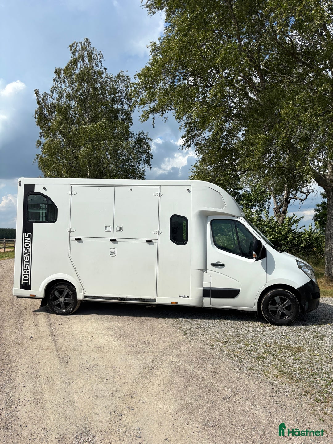 Hästlastbilar  fordon & transport till salu: Theault proteo-2016 Hästlastbil  i Västerås - Bild 4