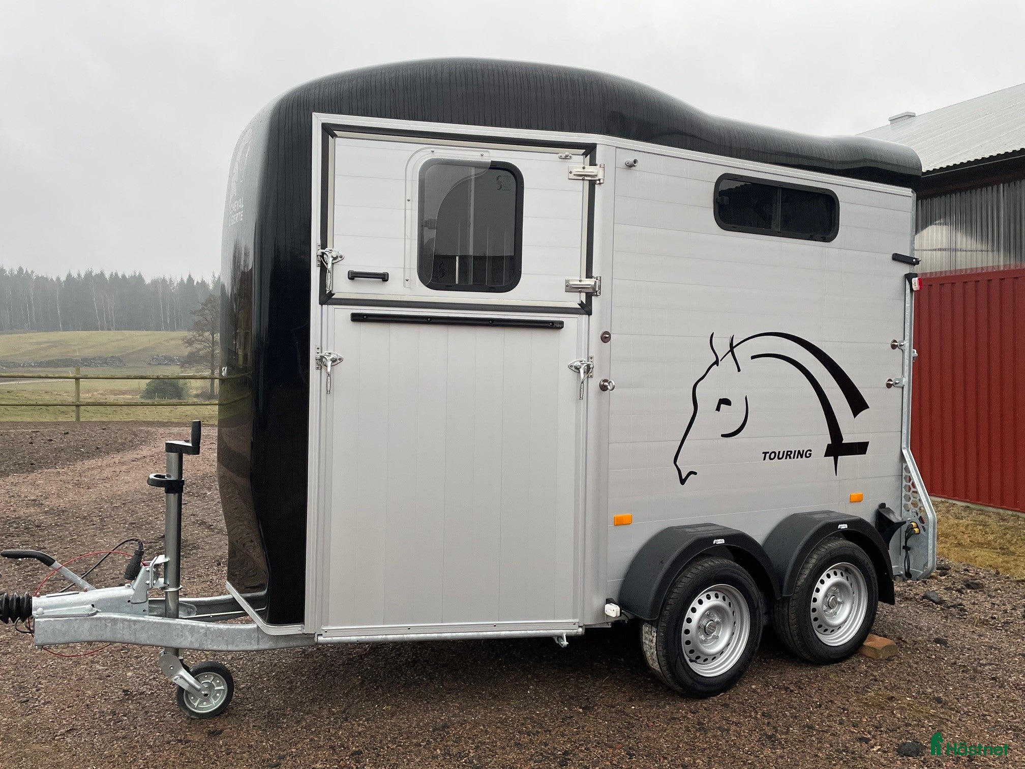 Hästtransporter  fordon & transport till salu: Touring Country med sadelkammare! - Annons 1