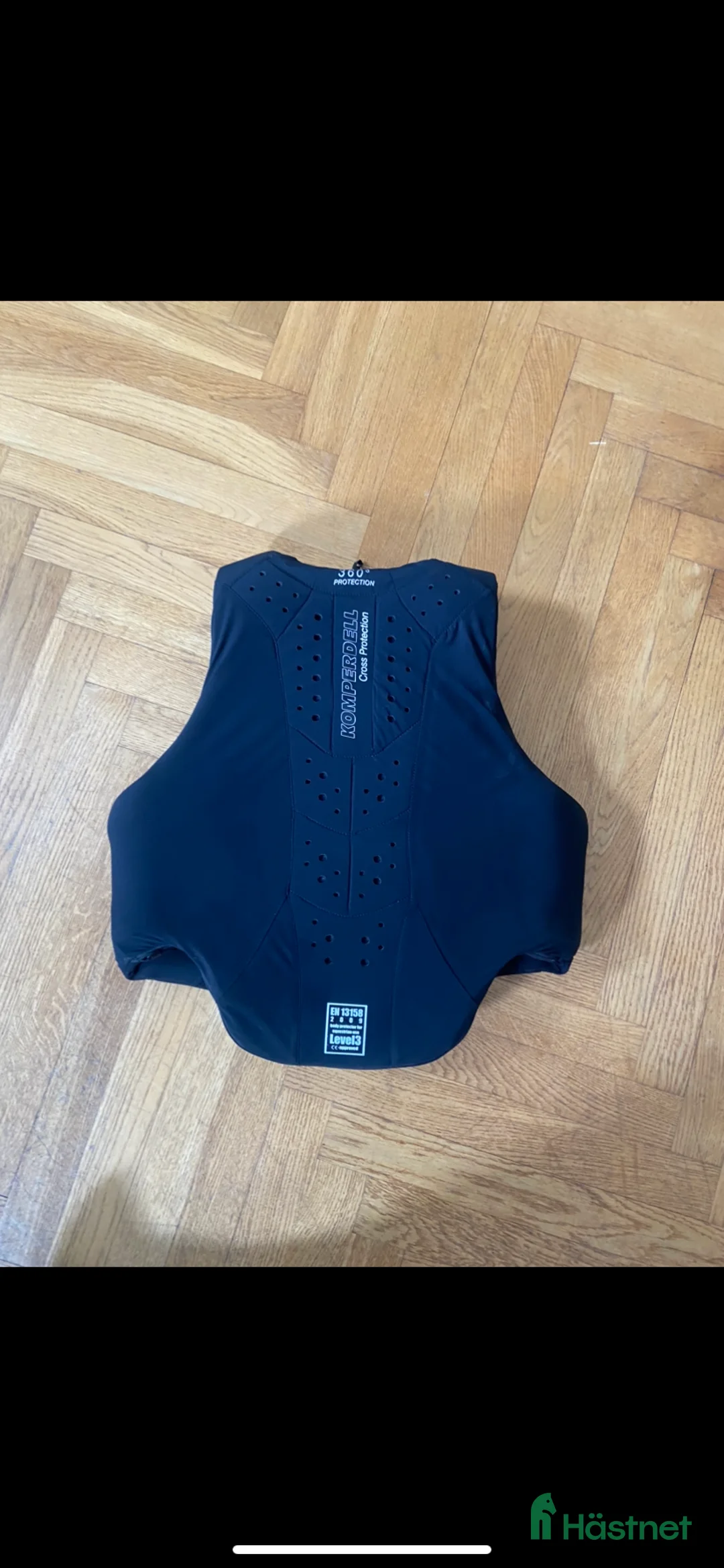 Säkerhetsvästar ryttarutrustning till salu: Komperdell väst  - Annons 3