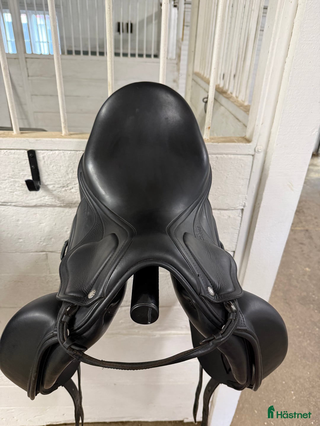 Sadlar hästutrustning till salu: Amerigo pasubio 17 ” i Hudiksvall - Annons 5