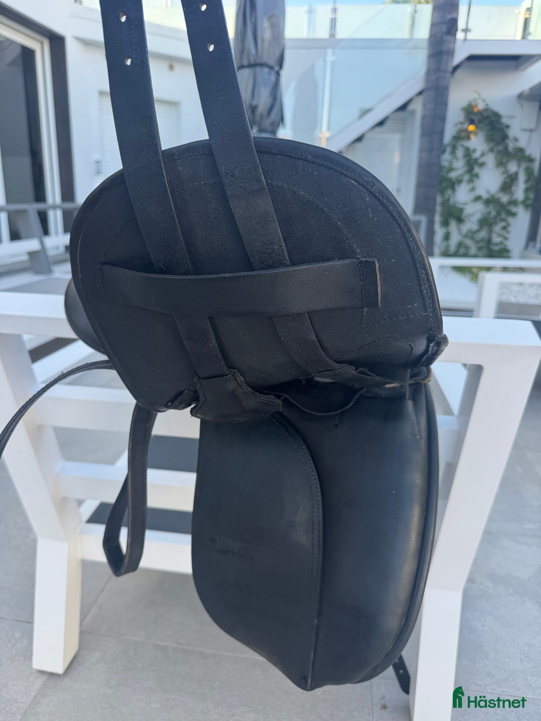 Sadlar hästutrustning till salu: Santa Cruz dressyrsadel för ponny i Stockholm - Annons 4