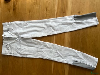 Ridbyxor ryttarutrustning till salu: Vita ridbyxor i Järna - Annons 14