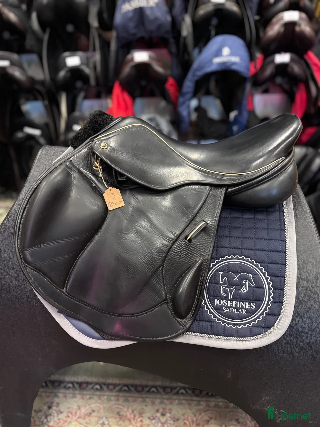 Sadlar hästutrustning till salu: Crown/Ideal Impala 17" (520) - Annons 1