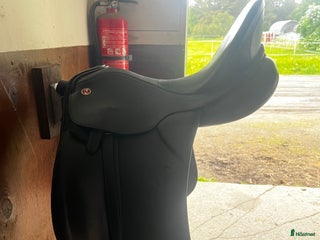 Sadlar hästutrustning till salu: Kieffer Lusitano i Umeå - Annons 1