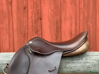 Sadlar hästutrustning Lippo Fazino 17” MW - Annons 13