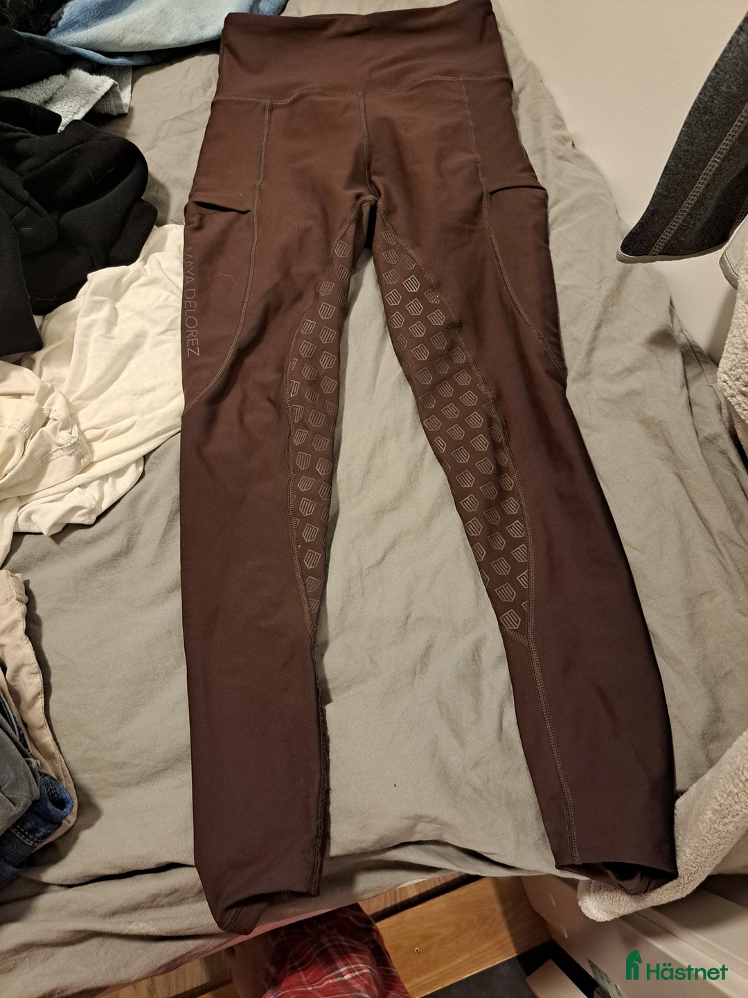 Ridbyxor ryttarutrustning till salu: Säljer mina md ridbyxor i Skövde - Annons 1