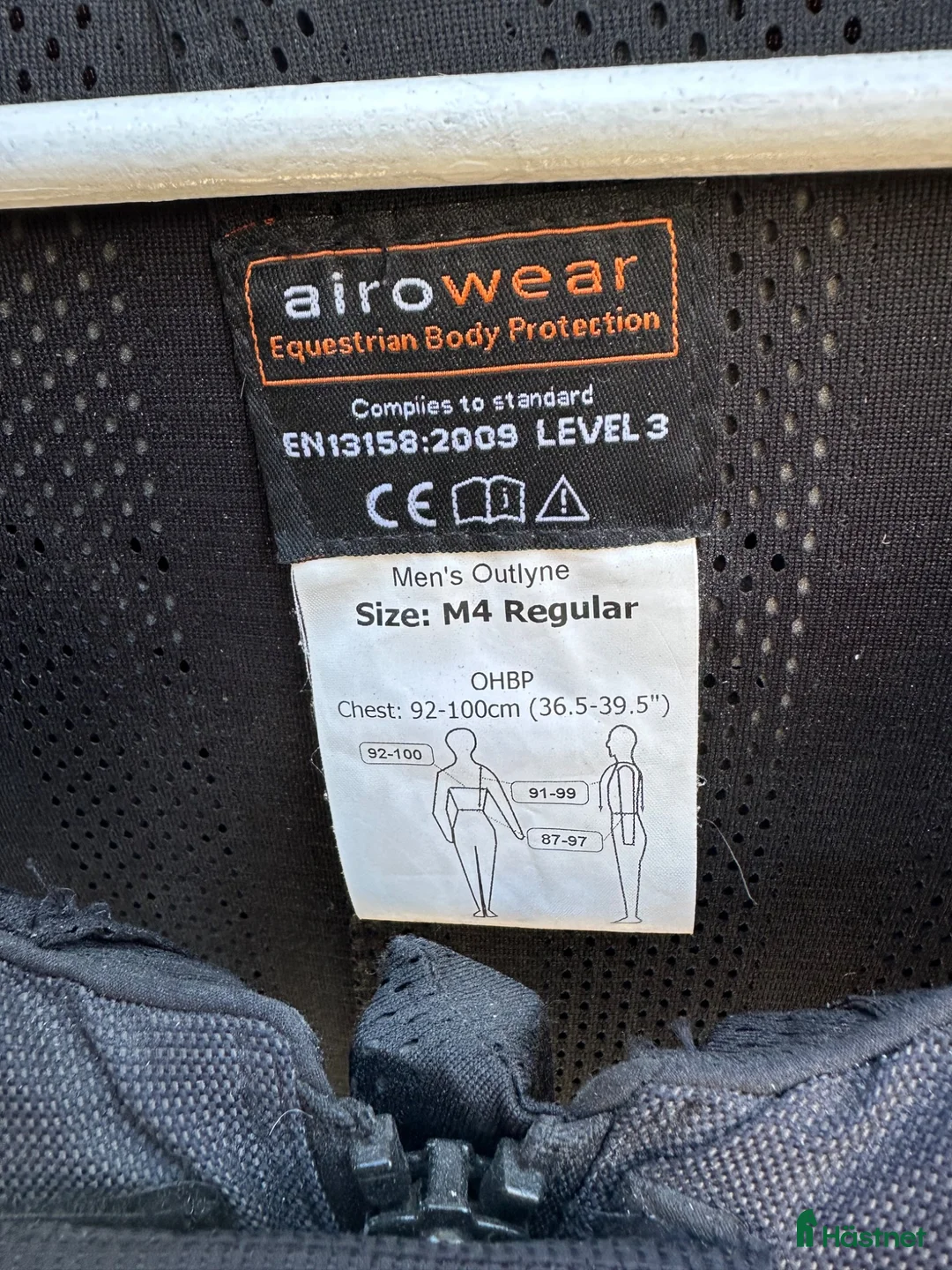 Säkerhetsvästar ryttarutrustning till salu: Airowear M4 Regular - Annons 3