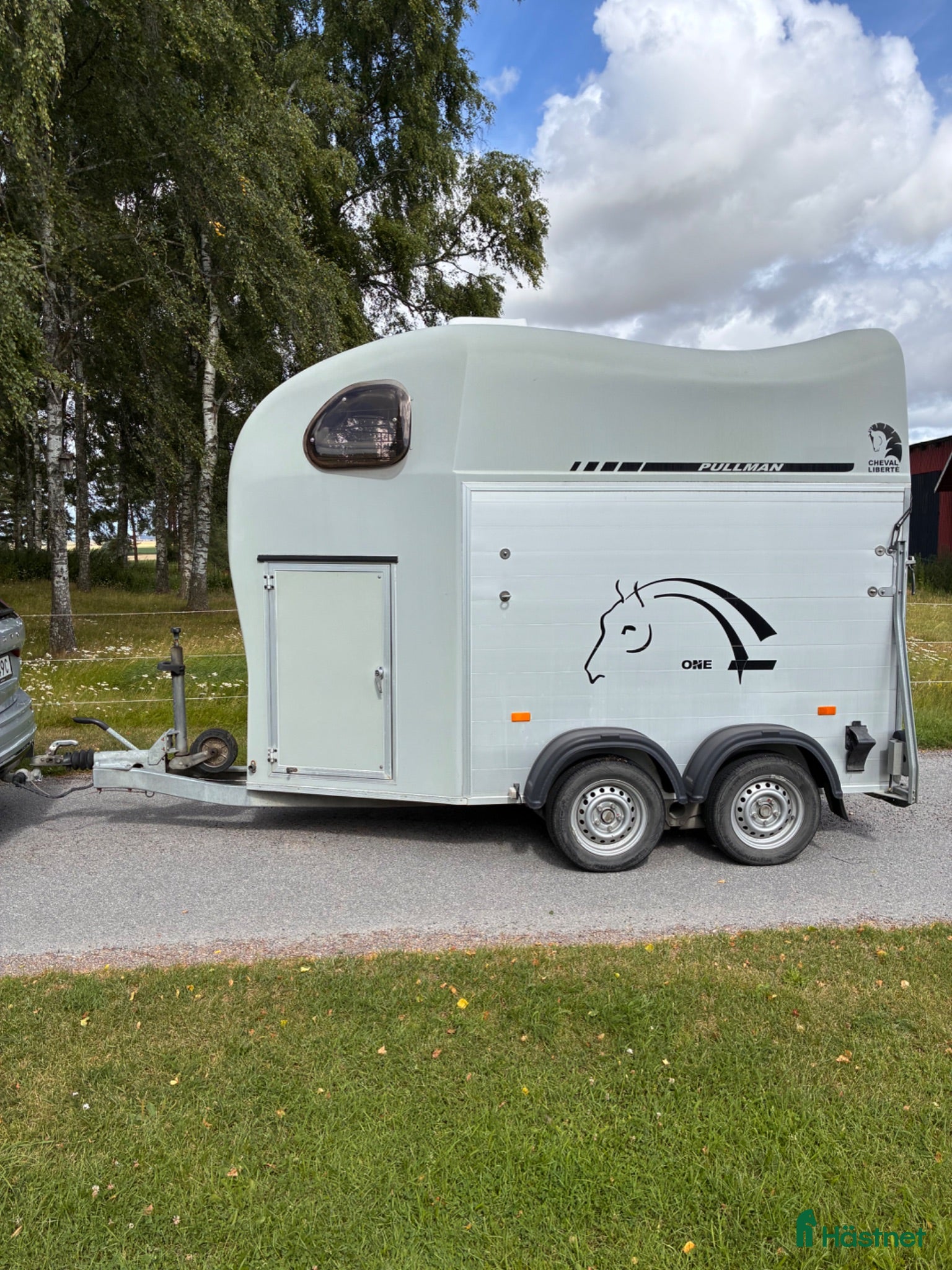 Hästtransporter  fordon & transport till salu: GOLD ONE PULLMAN V2 Säljes  - Annons 2
