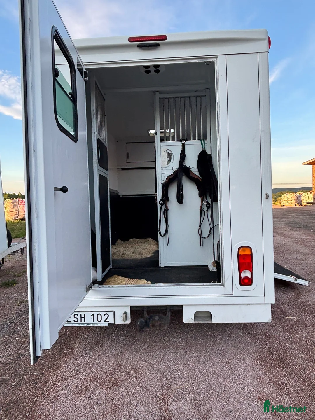 Hästlastbilar  fordon & transport till salu: B-kort hästbuss  - Annons 11