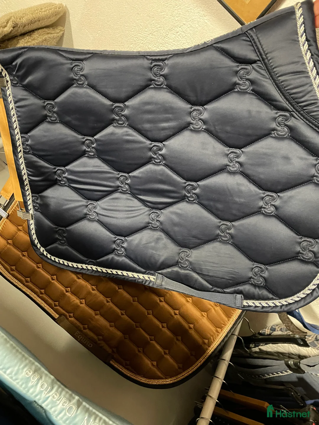 Schabrak & Vojlockar hästutrustning till salu: Fina PS schabrak! - Annons 2