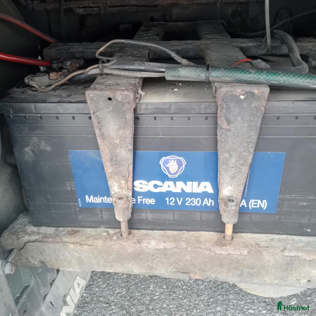 Hästlastbilar  fordon & transport till salu: Scania med flexibel inredning  i Teckomatorp - Annons 7