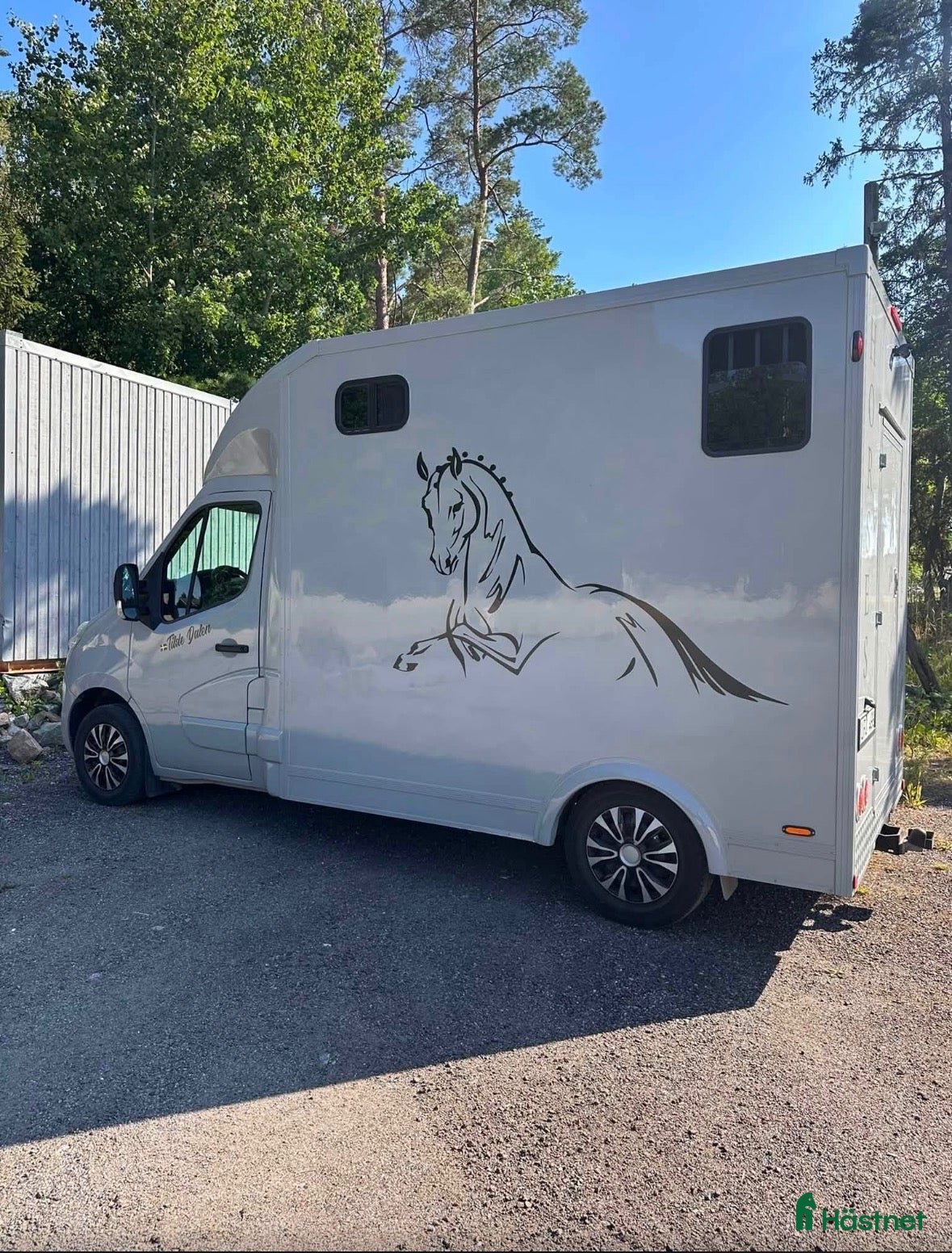 Hästlastbilar  fordon & transport till salu: B-körkort hästlastbil  - Annons 3