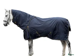 Täcken hästutrustning Lippo basic plus regntäcke 50g - Annons 1