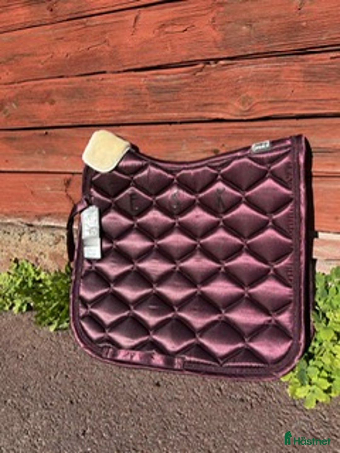 Schabrak & Vojlockar hästutrustning till salu: Schabrak från Eskadron i Vendelsö - Annons 1