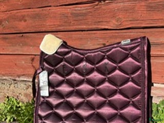 Schabrak & Vojlockar hästutrustning till salu: Schabrak från Eskadron i Vendelsö - Annons 9