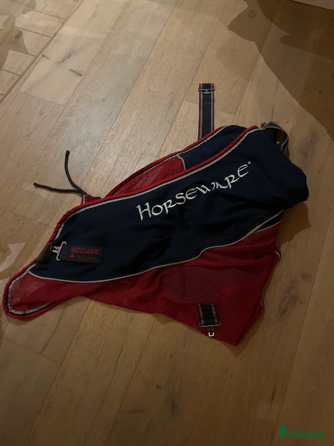 Täcken hästutrustning till salu: Svettäcke strl 130 i Oskarshamn - Annons 1