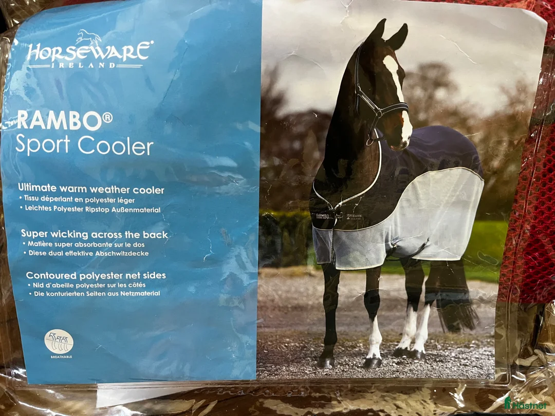 Täcken hästutrustning till salu: Rambo Sport Cooler - HELT NYTT - Annons 1