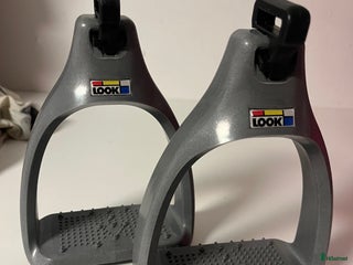 Sadeltillbehör hästutrustning till salu: RID UP FUN SÄKERHETSSTIGBYGLAR i Månsarp - Annons 1