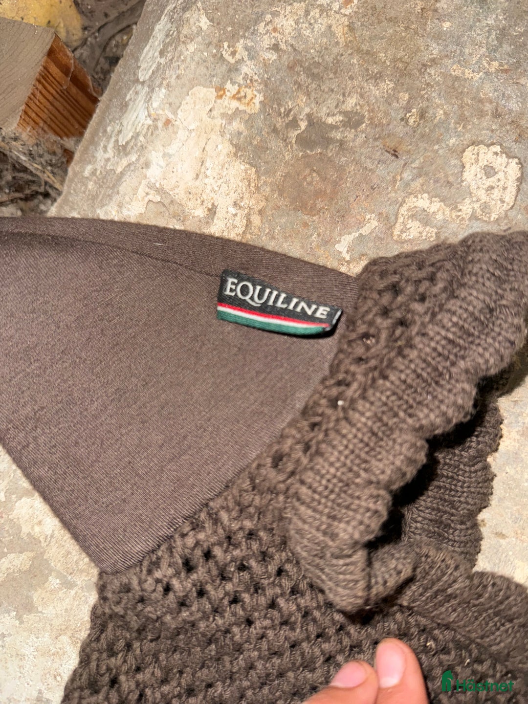 Övrig Hästutrustning hästutrustning till salu: equiline soundless huva brun i Tierp - Annons 3