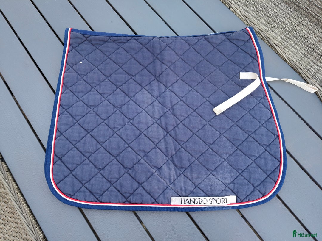 Schabrak & Vojlockar hästutrustning till salu: Diverse schabrak, paddar & vojlockar i Ljungbyholm - Annons 8