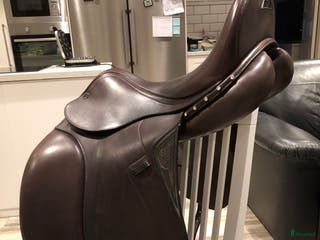 Sadlar hästutrustning Equiline Dressyr 17 Bomvidd L - Annons 4