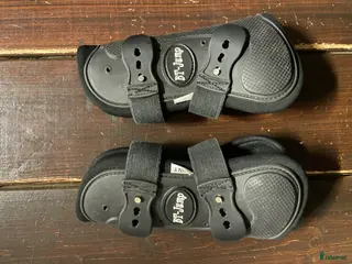 Benskydd hästutrustning till salu: Benskydd svart ponny i Onsala - Annons 4