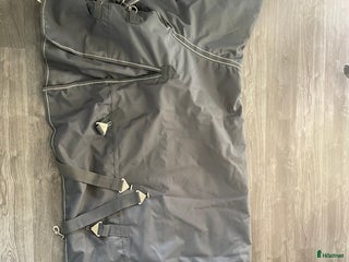 Täcken hästutrustning till salu: Vintertäcke str:125 i Sjövik - Annons 1