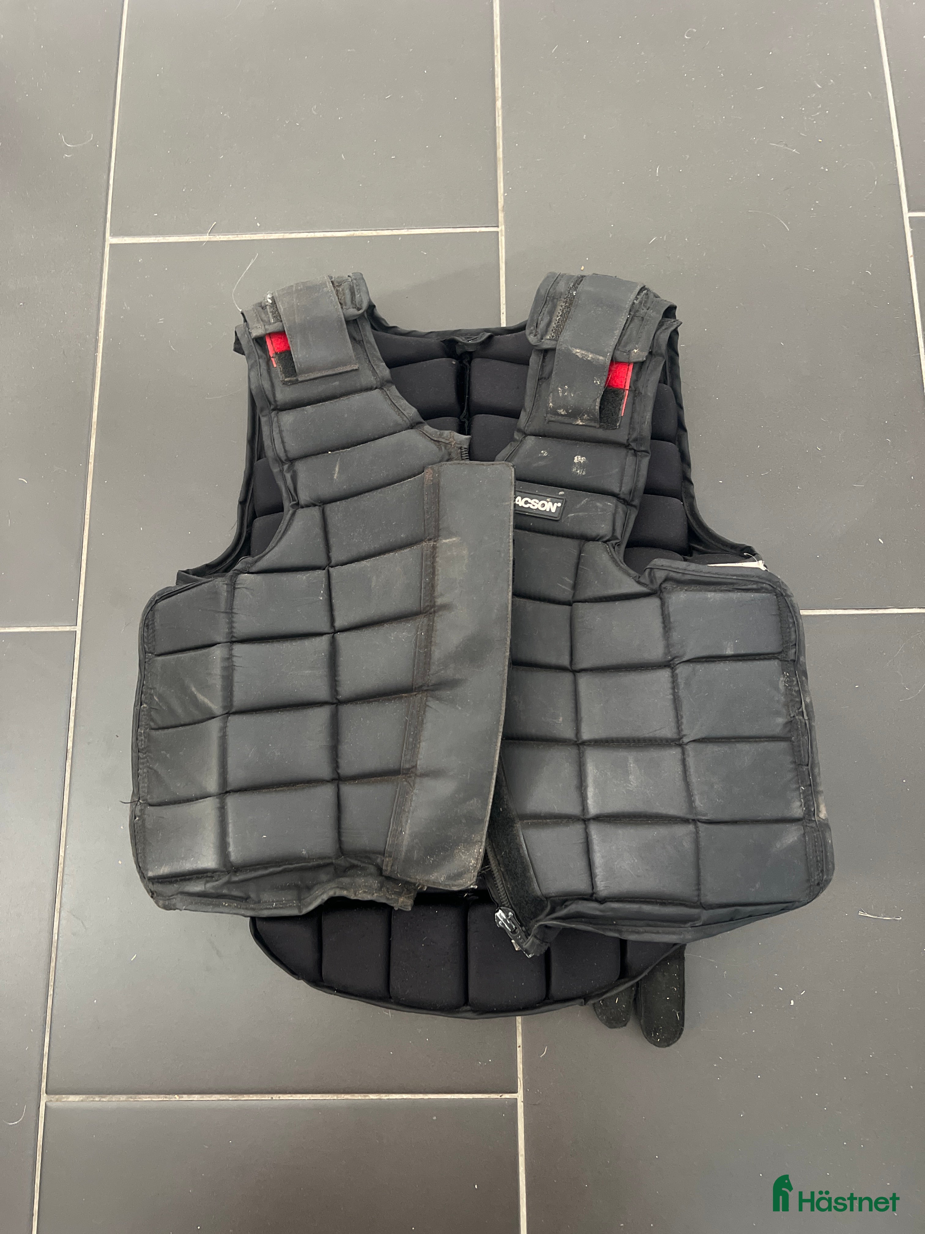 Säkerhetsvästar ryttarutrustning till salu: Säkerhetsväst jacson i Rydebäck - Annons 21