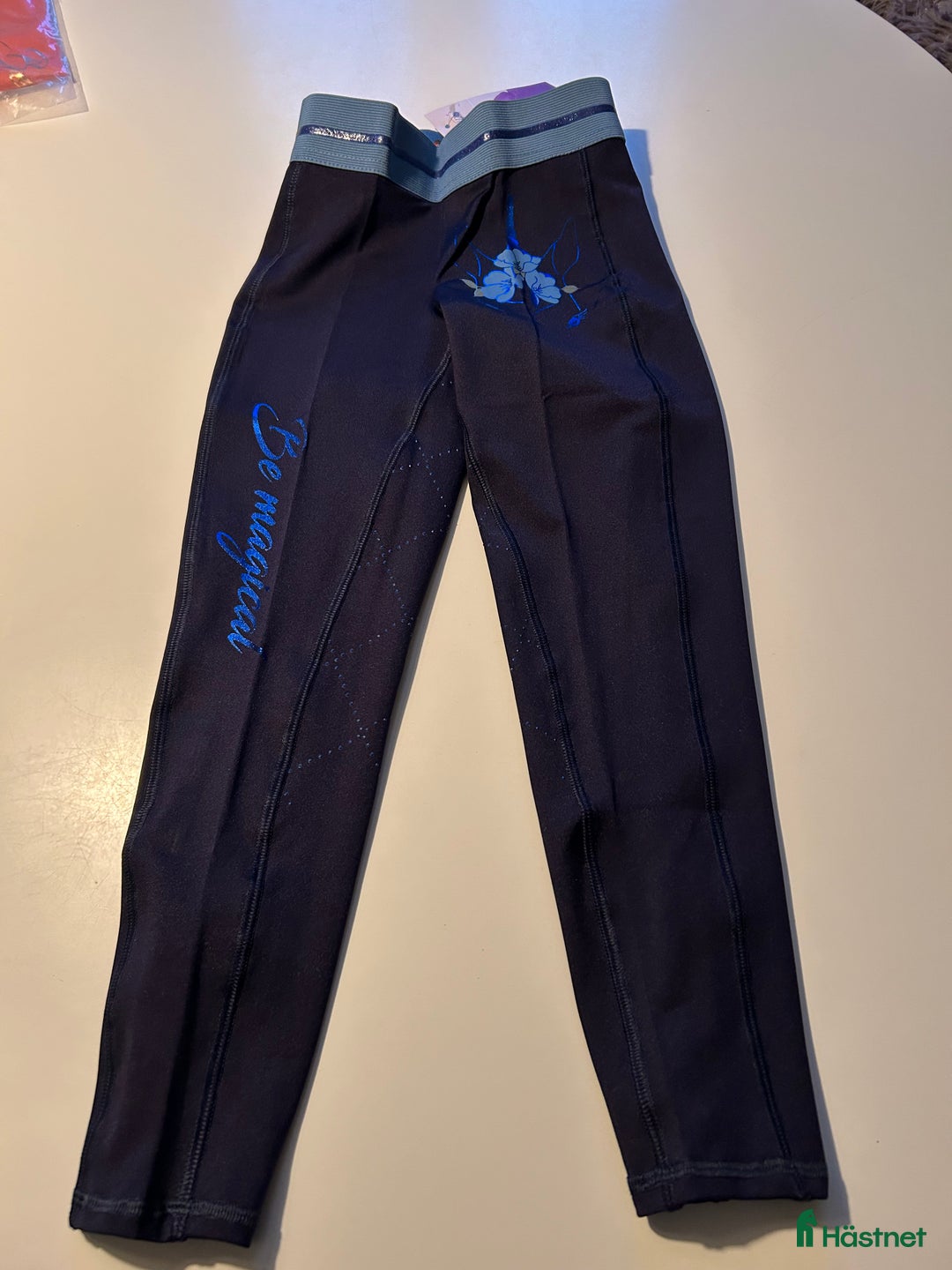 Ridbyxor ryttarutrustning till salu: Nya ridtights i storlek 140 och 152 i Vellinge - Annons 4