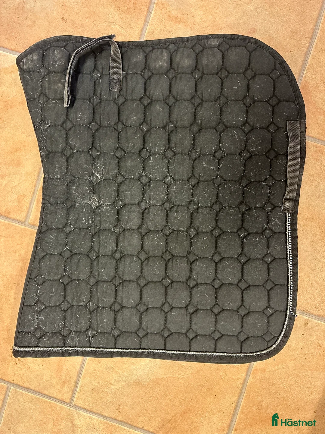 Schabrak & Vojlockar hästutrustning till salu: Flera dressyrschabrak Full i Ljungby - Annons 3