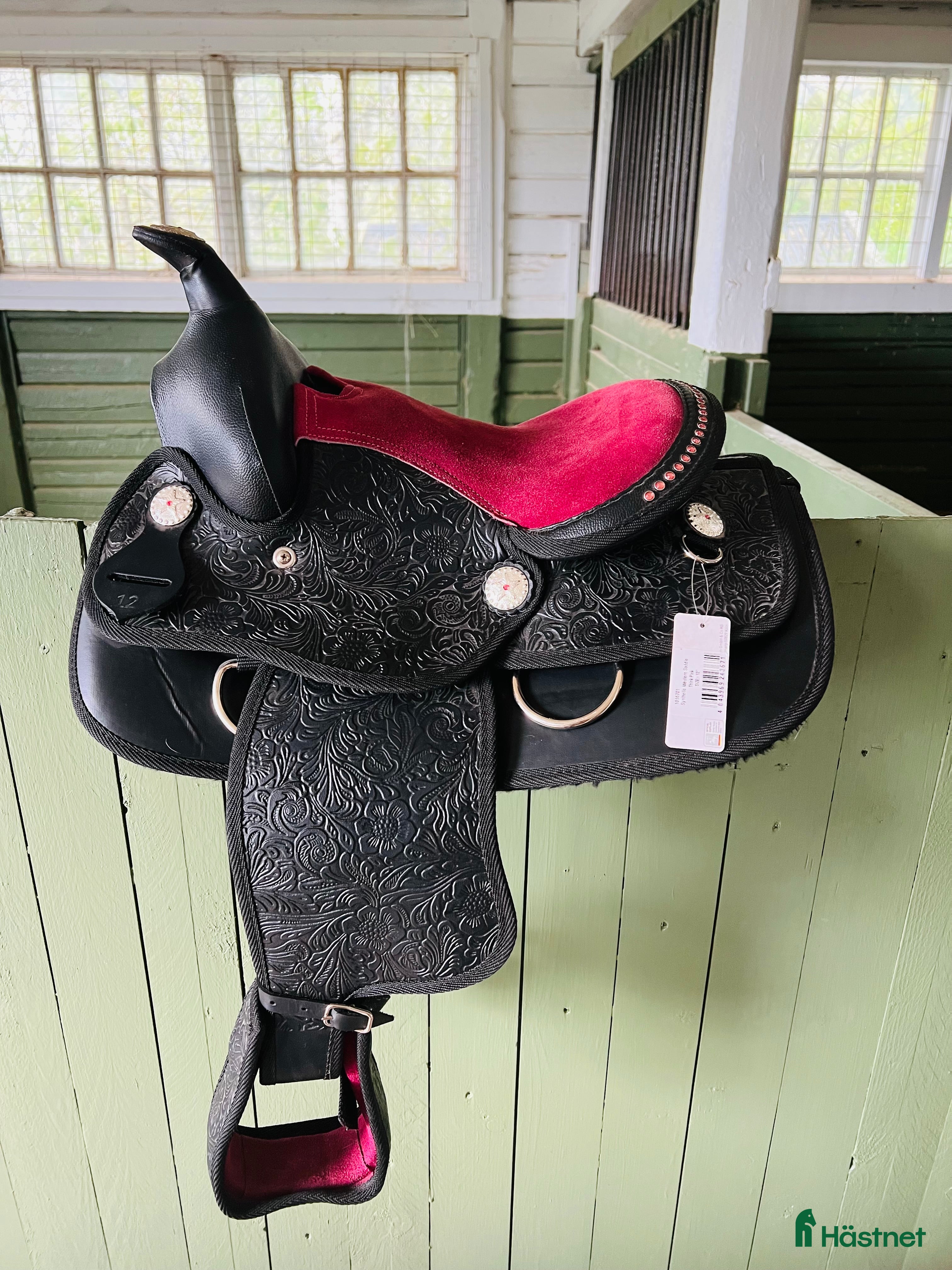 Sadlar hästutrustning Westernsadel för de minsta i Ringarum - Annons 3