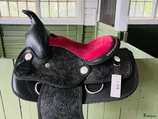 Sadlar hästutrustning Westernsadel för de minsta i Ringarum - Annons 3