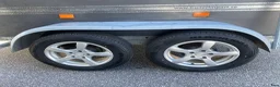 Hästtransporter  fordon & transport till salu: Välskött Christ- sadelkammare plastgolv LED-belysn - Annons 20